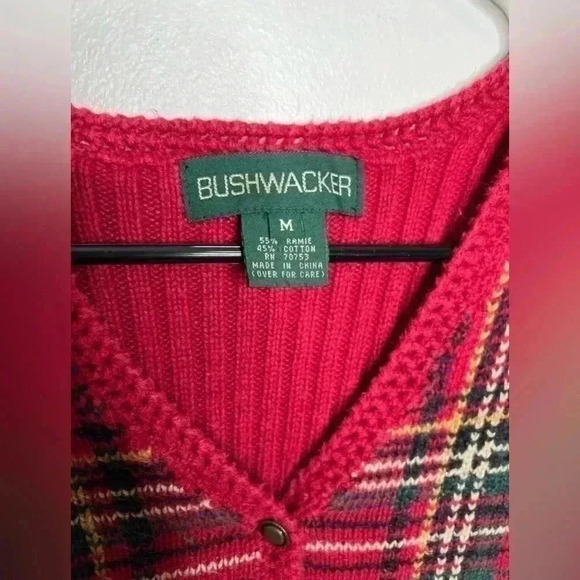 Vintage Bushwacker  Red Plaid Vest Size Medium - Picture 4 of 4